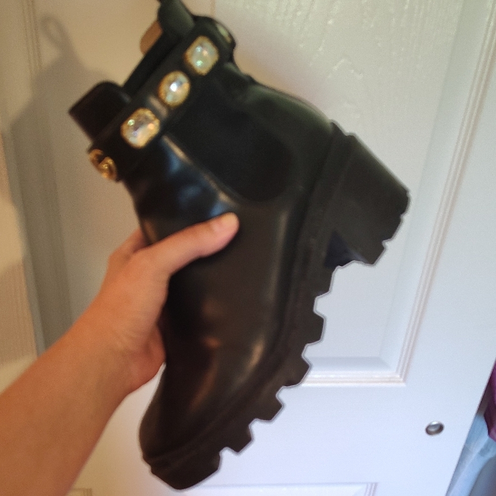 Gucci Black Ankle Boots with Gold Accents - Picture 7 of 10